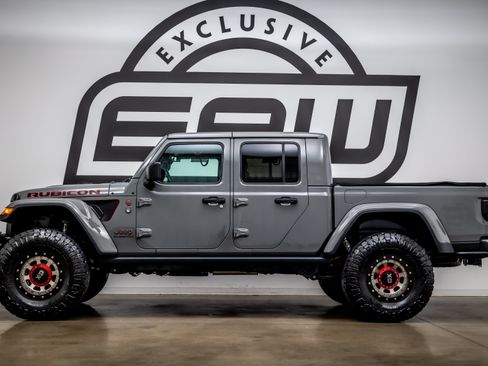 Used 2020 Jeep Gladiator Rubicon AWD/4WD image 6