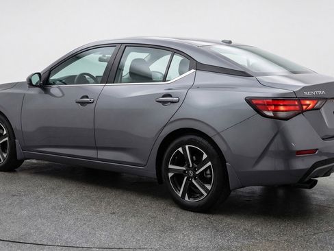 Used 2025 Nissan Sentra SV FWD image 6