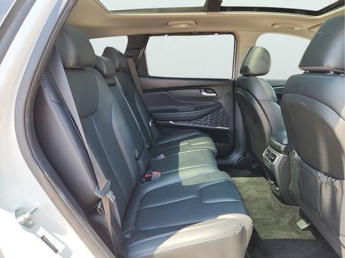 Used 2023 Hyundai Santa Fe SEL Premium AWD/4WD image 16