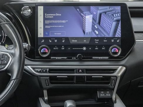 Used 2023 Lexus RX 350h w/ Accessory Package (Z1) AWD/4WD image 7