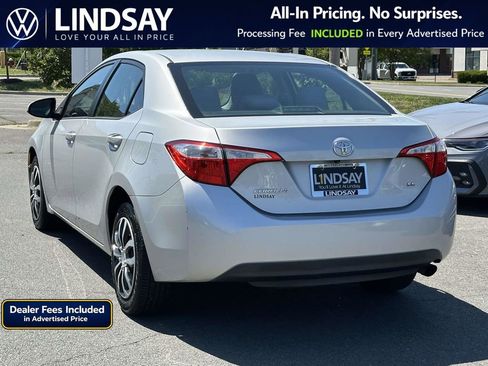 Used 2015 Toyota Corolla LE FWD image 5