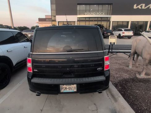 Used 2018 Ford Flex SEL w/ Equipment Group 202A FWD image 10