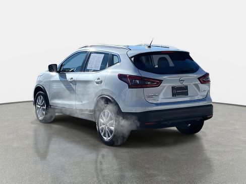 Certified 2022 Nissan Rogue Sport SV image 7