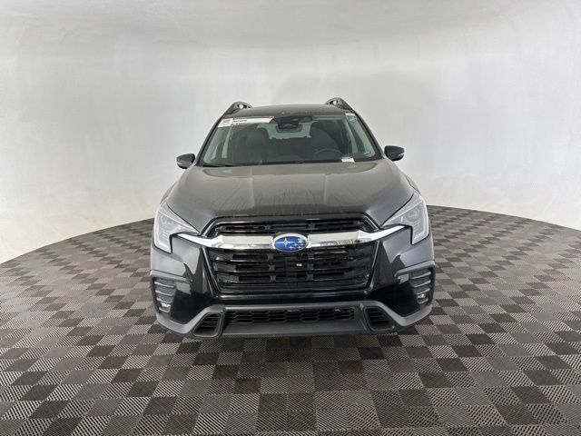 Used 2023 Subaru Ascent Limited AWD/4WD image 2