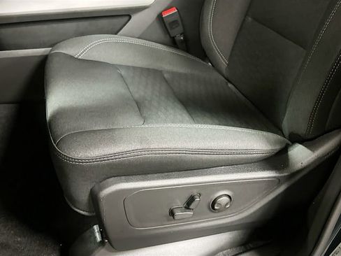 New 2026 RAM 1500 Big Horn w/ Night Edition image 19