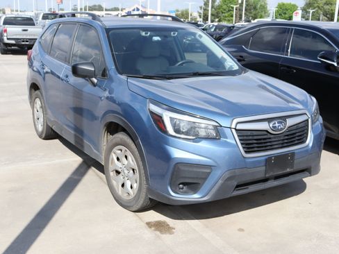 Used 2021 Subaru Forester image 2