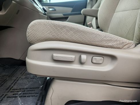 Used 2016 Honda Odyssey EX image 38