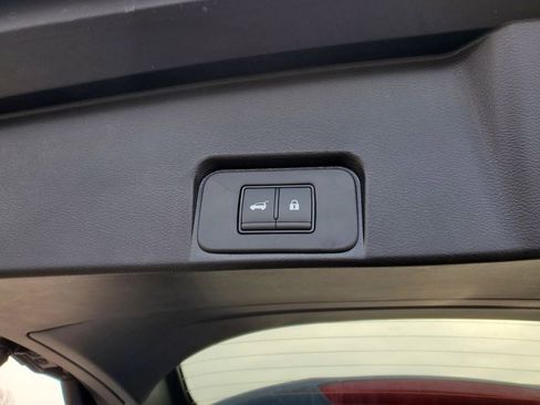 New 2026 Nissan Rogue SV image 8