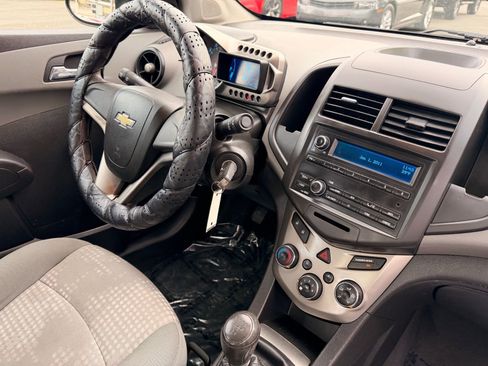 Used 2012 Chevrolet Sonic LS image 24