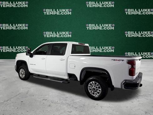 Used 2025 Chevrolet Silverado 2500 LT w/ Convenience Package AWD/4WD image 8