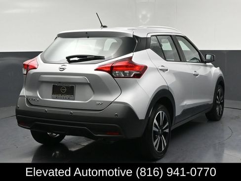 Used 2020 Nissan Kicks SV FWD image 4