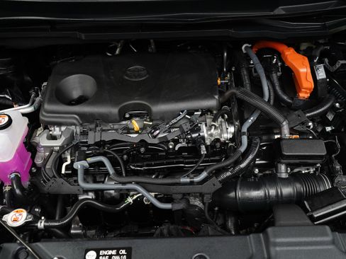 Used 2026 Toyota Sienna XLE AWD/4WD image 30