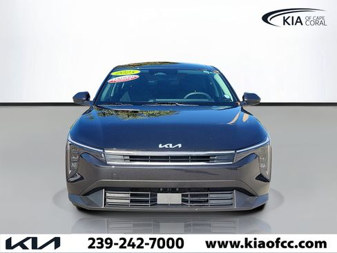 Certified 2025 Kia K4 FWD image 2