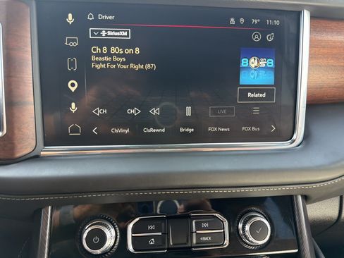 Used 2023 GMC Yukon XL Denali Ultimate AWD/4WD image 22