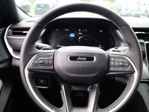 New 2025 Jeep Grand Cherokee L Laredo w/ Luxury Tech Group I AWD/4WD image 12