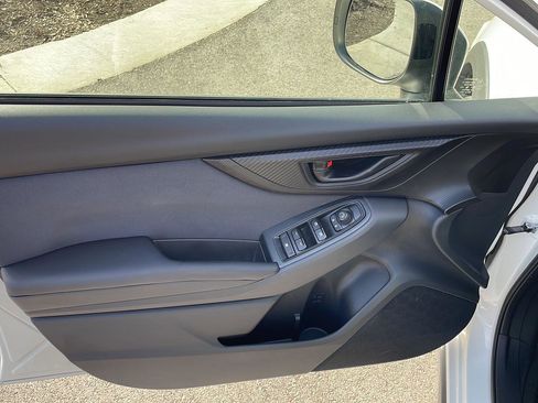 Used 2019 Subaru Crosstrek 2.0i Premium image 17