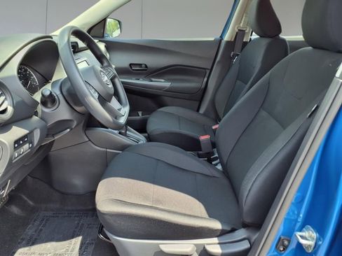 New 2025 Nissan Kicks Play S w/ Interior Electronics Package image 10