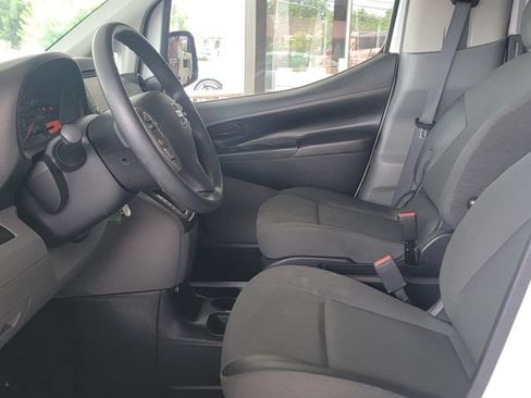 Used 2021 Nissan NV200 S FWD image 9