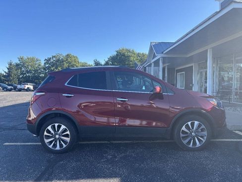 Used 2022 Buick Encore Preferred w/ Safety Package AWD/4WD image 2