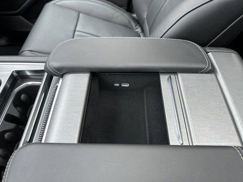 New 2026 Jeep Grand Wagoneer 4WD image 32