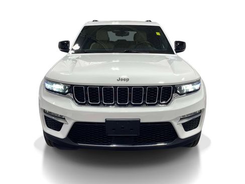 Used 2023 Jeep Grand Cherokee Limited AWD/4WD image 6