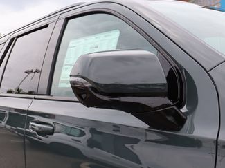 New 2026 Chevrolet Tahoe Z71 w/ Z71 Off-Road Package AWD/4WD video 2