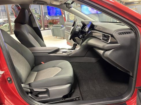 Used 2023 Toyota Camry LE image 44