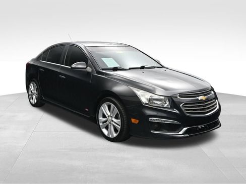 Used 2015 Chevrolet Cruze LTZ w/ Sun, Sound and Sport Package FWD image 7