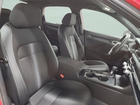 Used 2023 Honda Civic Sport image 15