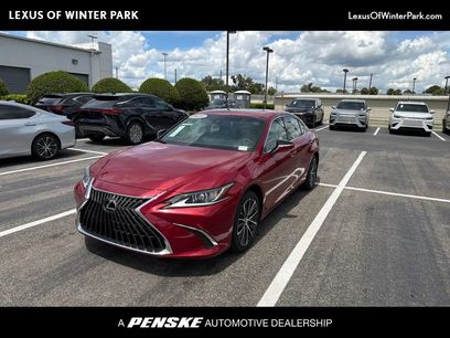 Used 2025 Lexus ES 300h w/ Premium Package