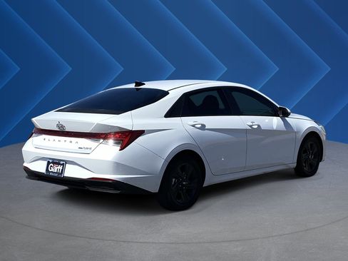 Used 2022 Hyundai Elantra Blue w/ Cargo Package FWD image 3