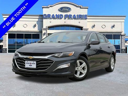 Used 2020 Chevrolet Malibu LS FWD image 1