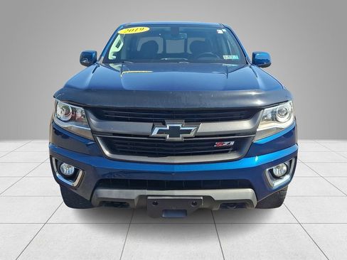 Used 2019 Chevrolet Colorado Z71 AWD/4WD image 3