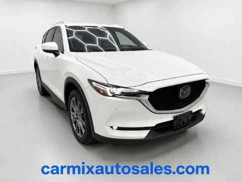 Used 2021 MAZDA CX-5 Signature AWD/4WD image 1