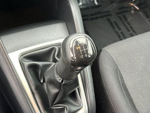 Used 2024 Nissan Versa S FWD image 23