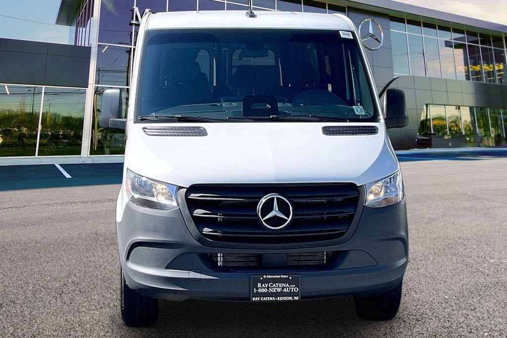 Used 2026 Mercedes-Benz Sprinter 2500 image 3