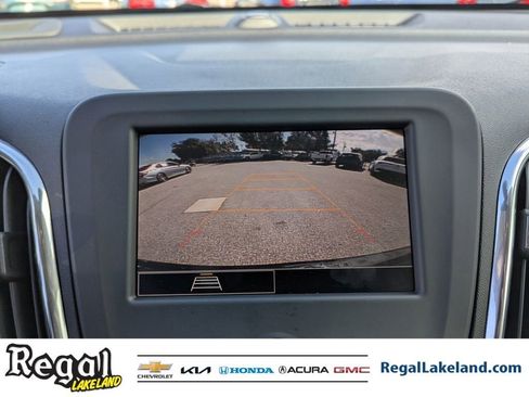 Used 2024 Chevrolet Equinox LS w/ LS Convenience Package image 20