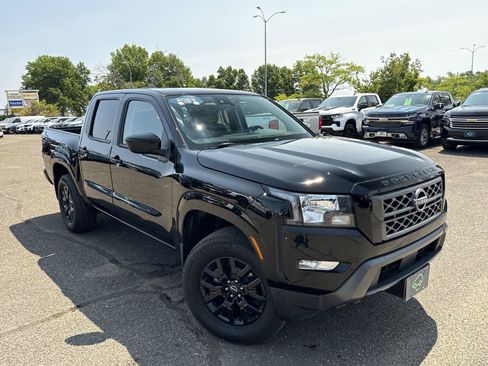 Used 2023 Nissan Frontier SV AWD/4WD image 1
