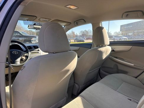 Used 2011 Toyota Corolla LE image 15