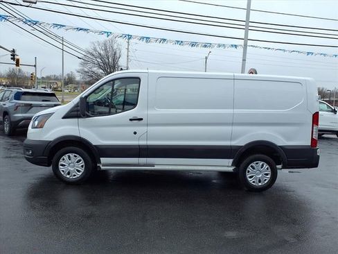 Used 2024 Ford Transit 250 Base 3D Cargo Van w/ Exterior Upgrade Package image 17