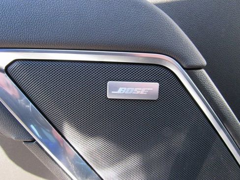 Used 2026 GMC Sierra 1500 SLT w/ SLT Premium Plus Package image 11