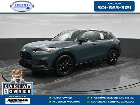 Used 2024 Honda HR-V Sport image 1
