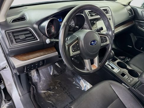 Used 2016 Subaru Outback 2.5i Limited image 23
