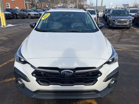 Certified 2025 Subaru Crosstrek 2.5i Limited image 2