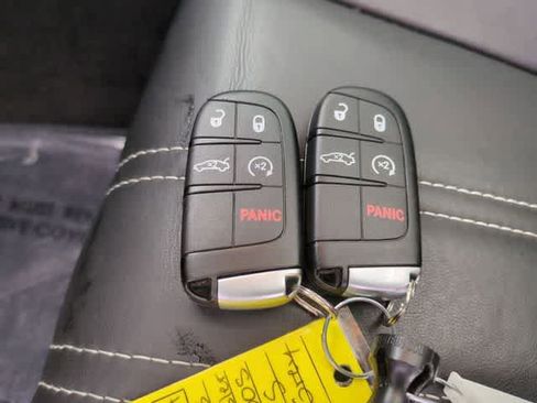 Used 2023 Chrysler 300 S image 37