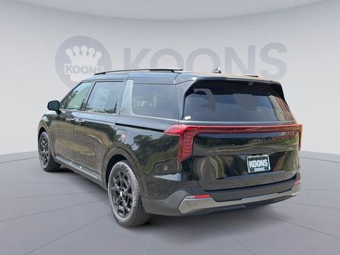 New 2026 Kia Carnival SX Prestige FWD image 4