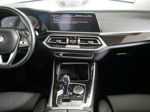 Used 2020 BMW X5 xDrive40i w/ Parking Assistance Package image 10