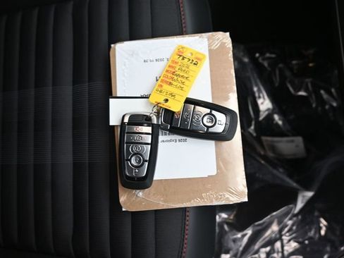 New 2026 Ford Explorer ST-Line image 12