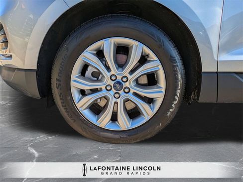 Used 2022 Ford Edge Titanium w/ Equipment Group 301A image 32