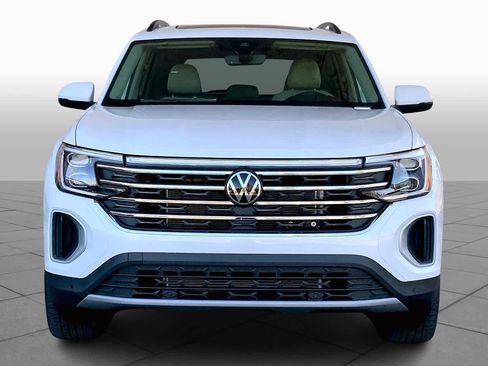 New 2026 Volkswagen Atlas SE image 3